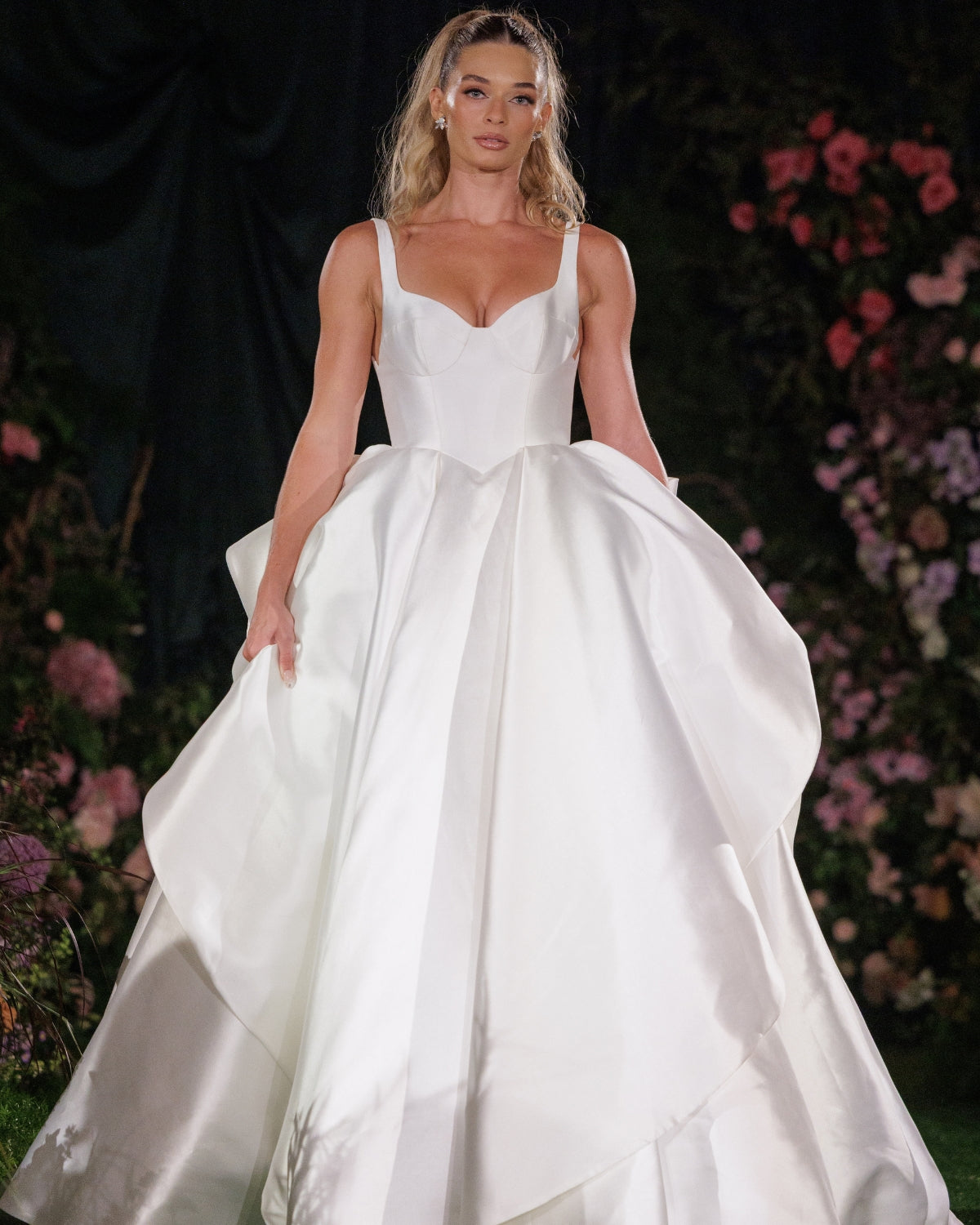 fitted lace wedding dress Only Always