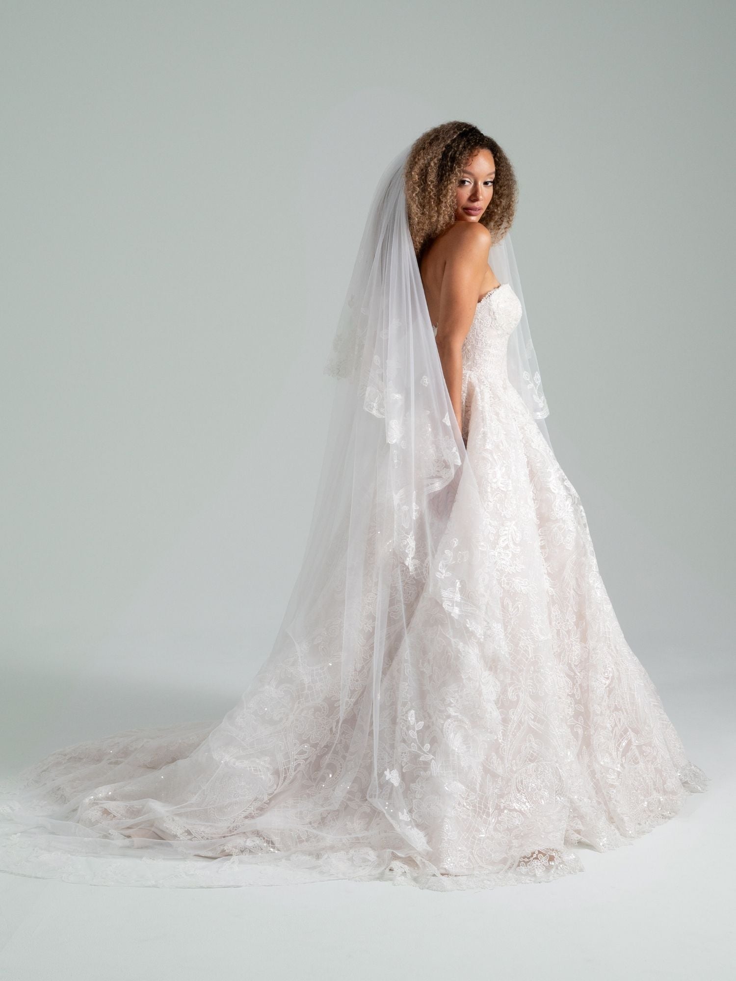 She Who Hung the Moon Veil